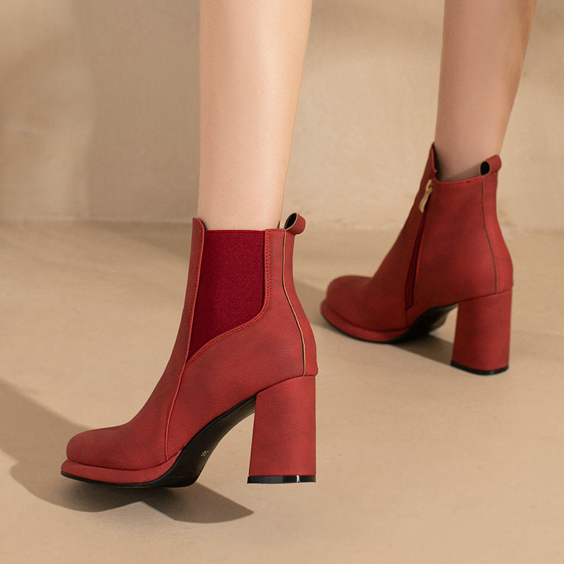 Noémie Rounded Block-Heel Ankle Boots