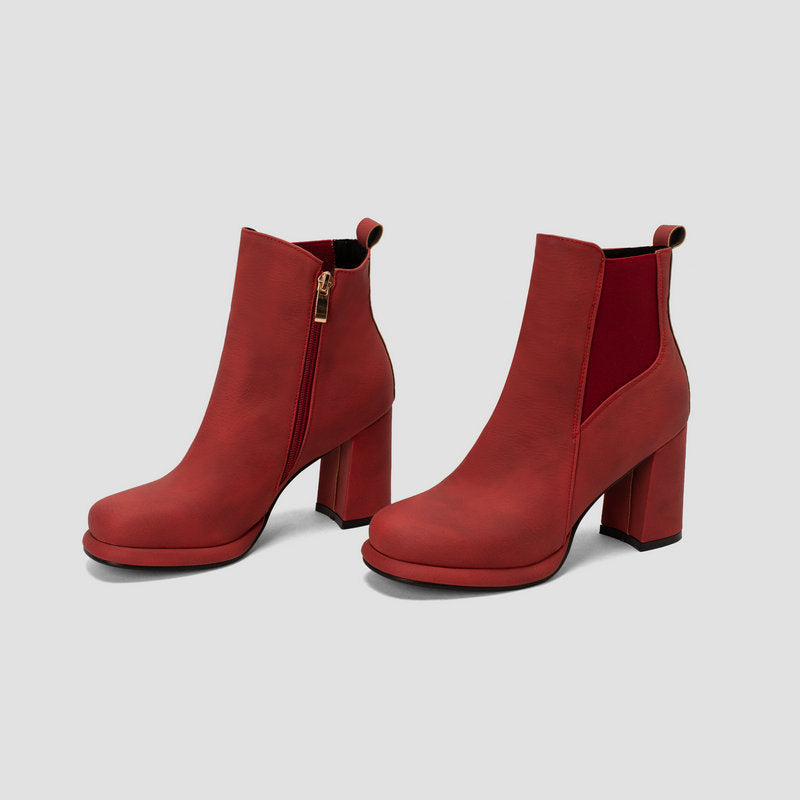Noémie Rounded Block-Heel Ankle Boots