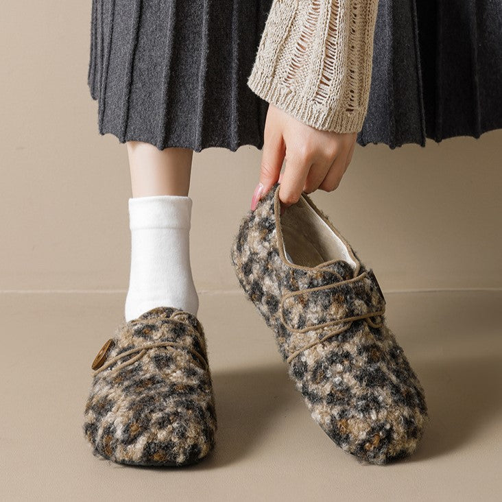 Arlena Bouclé Clogs