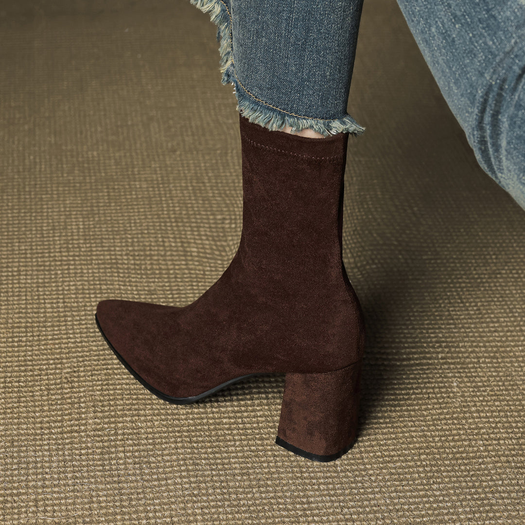 Élan Suede Leather Ankle Boots