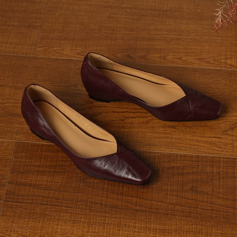 Noémie Square-Toe Leather Flat