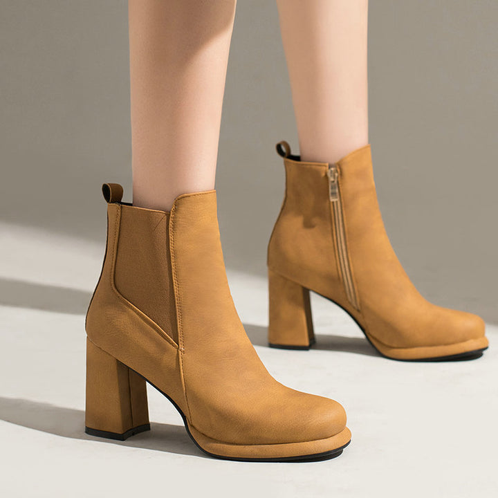 Noémie Rounded Block-Heel Ankle Boots