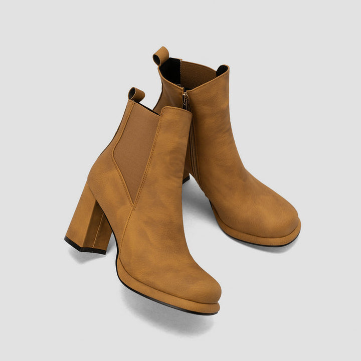 Noémie Rounded Block-Heel Ankle Boots