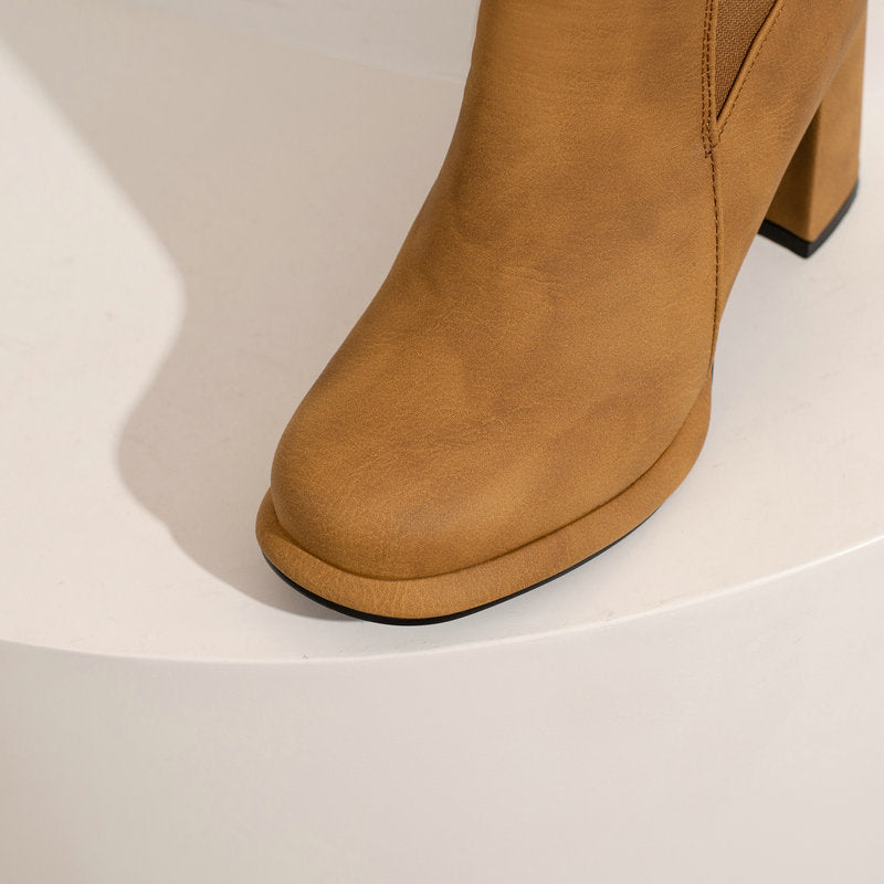Noémie Rounded Block-Heel Ankle Boots