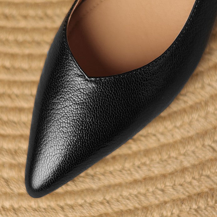 Velena Sculpted Leather Pump