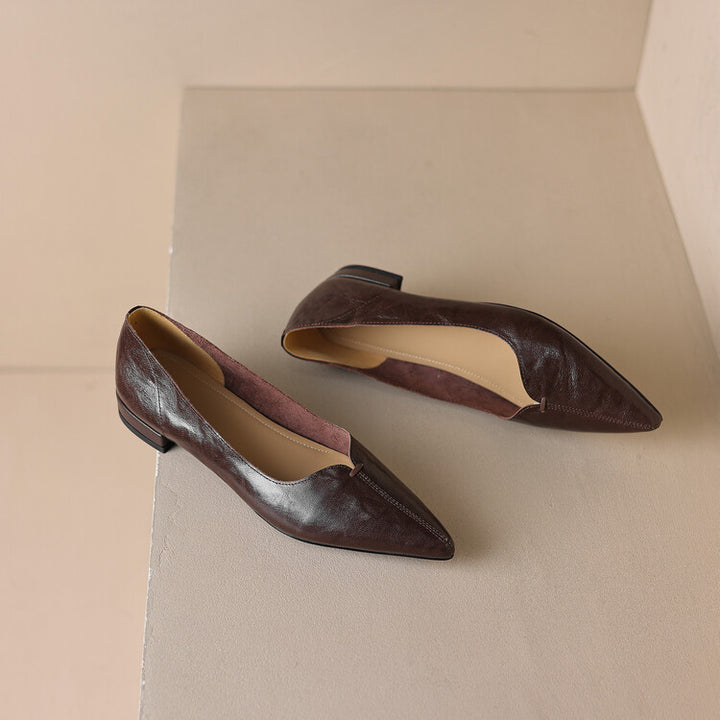 Serelle Point Leather Flats