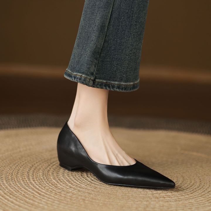 Lunera Leather Pumps