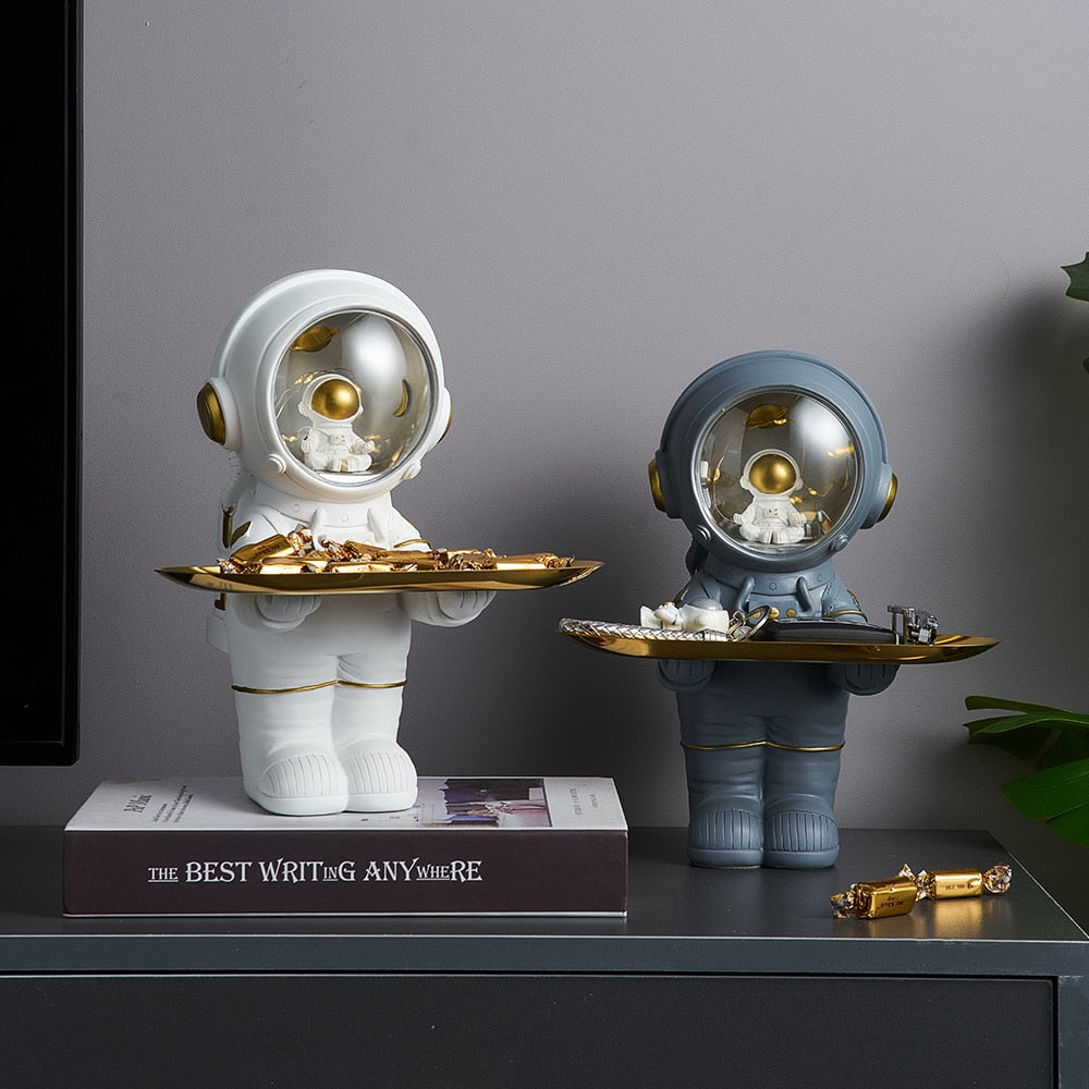 Nothio Astronaut Storage Figurine